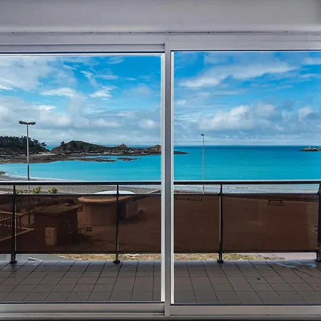 Apartment Bel Face A La Erquy